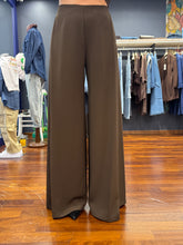 Carica l&#39;immagine nel visualizzatore di Gallery, Pantalone largo
