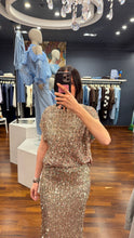 Carica l&#39;immagine nel visualizzatore di Gallery, Blusa paillettes
