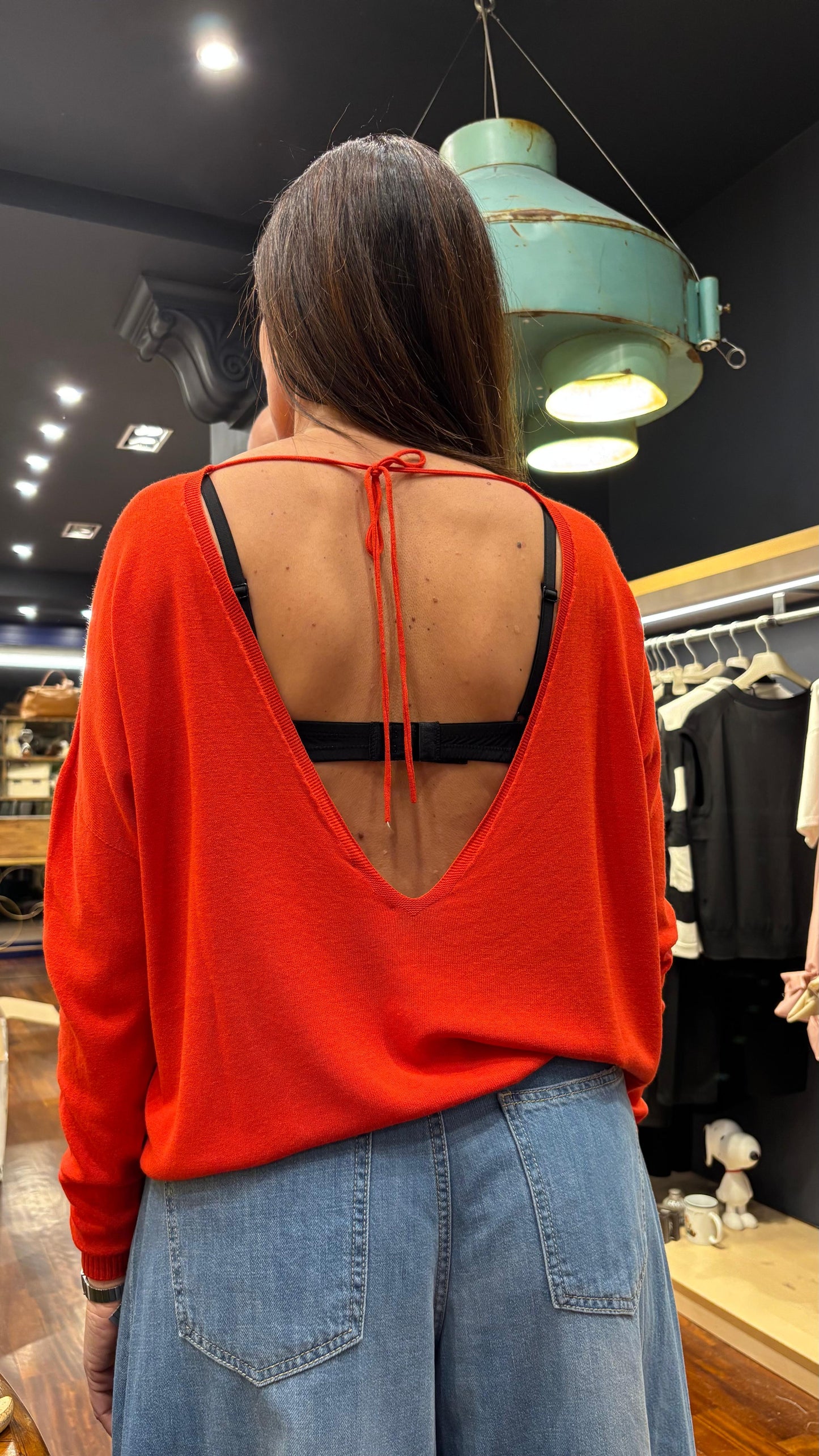 Maglia scollo a V e laccetto dietro - Vicolo