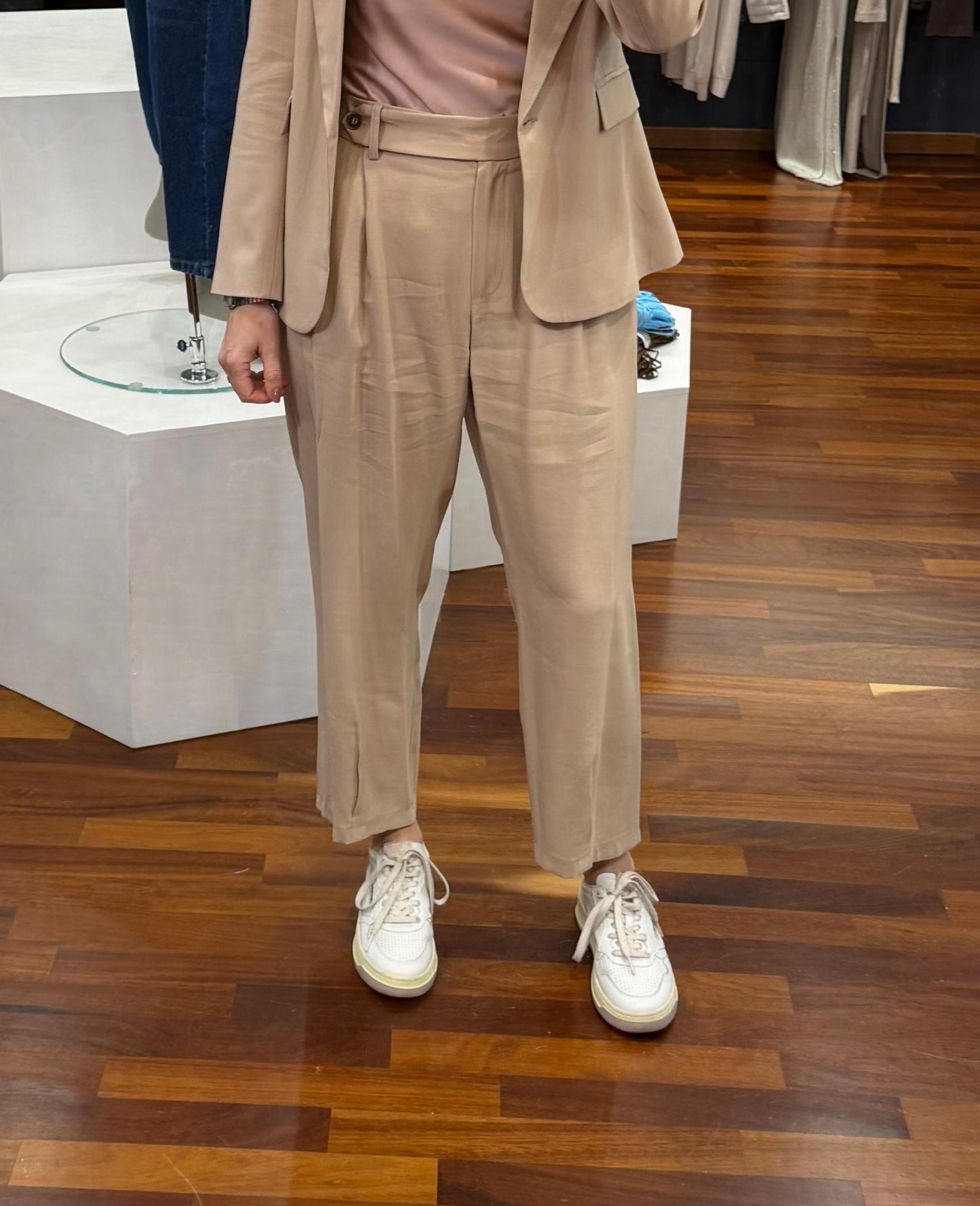 Pantalone dritto con pence - Berna