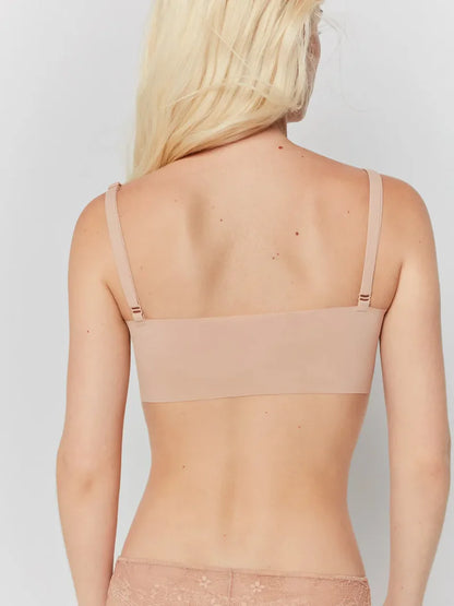 Comfy top nude - Gisela