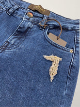 Carica l&#39;immagine nel visualizzatore di Gallery, Jeans logo

